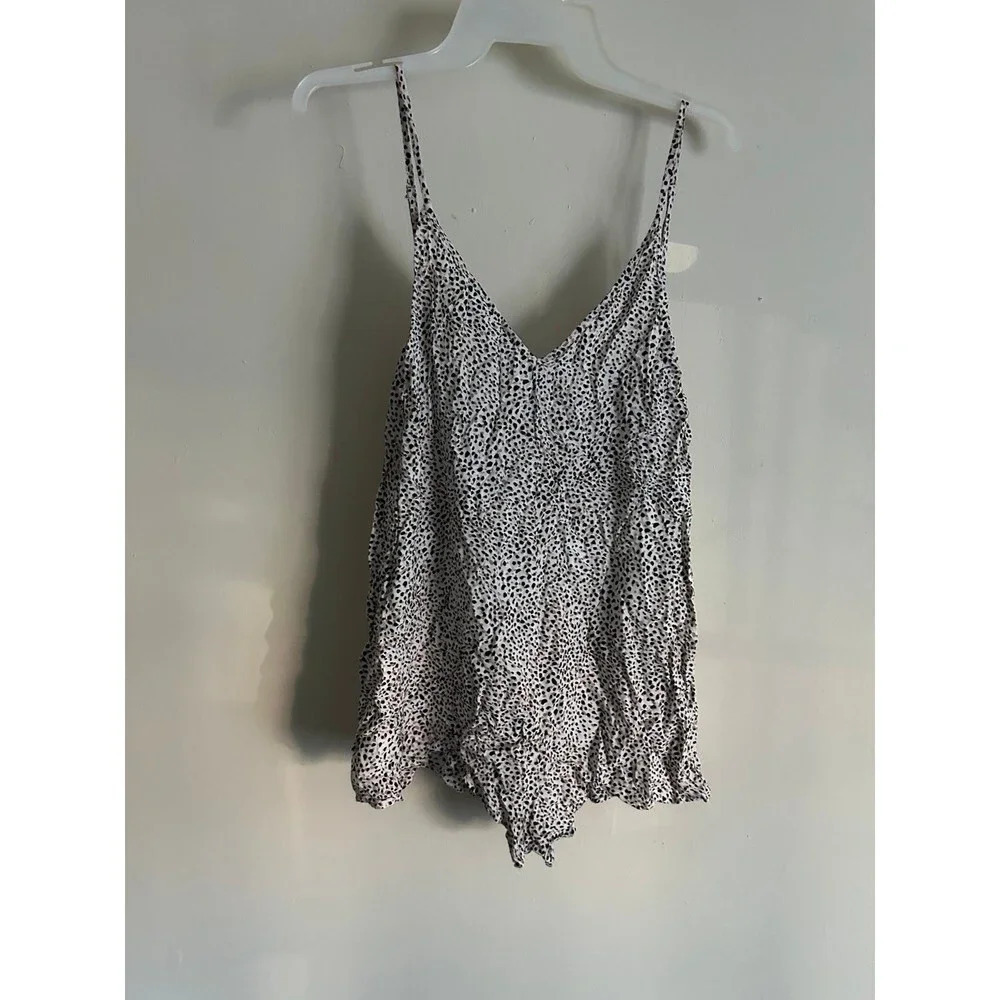 Victoria’s Secret V-Neck Romper small